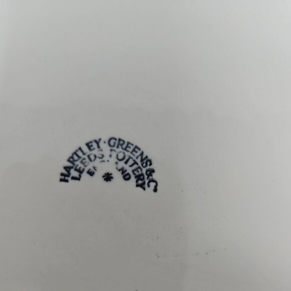 1 Vintage Hartley Greens Creamware Dinner Plate Diamond Pierce Cut Rim Edge 11" - Picture 3 of 4